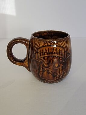 Brown Glazed Hawaii Ceramic Mug - Classic Island Design
